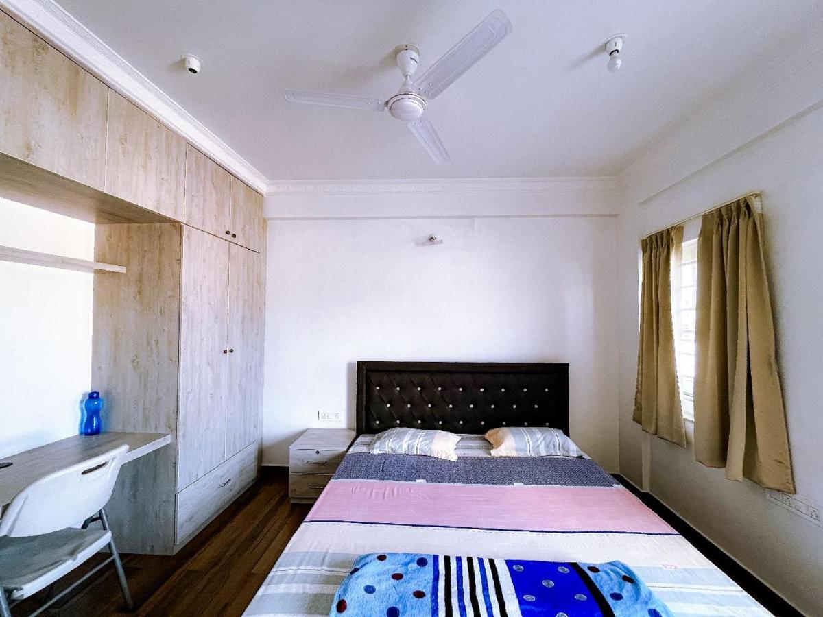 Rvr Abode -Private Rooms Bangalore Exterior photo
