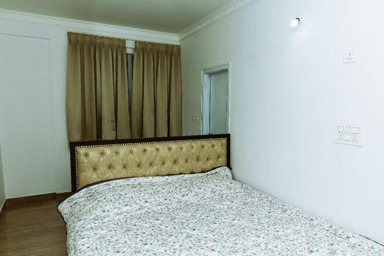 Rvr Abode -Private Rooms Bangalore Exterior photo